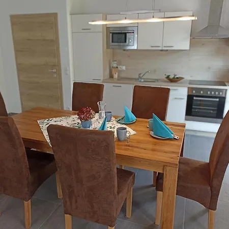 Beim Orgeler Apartment *