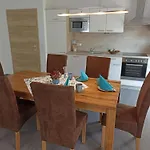 Beim Orgeler Апартаменти *