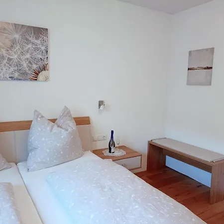 Beim Orgeler Apartamento *